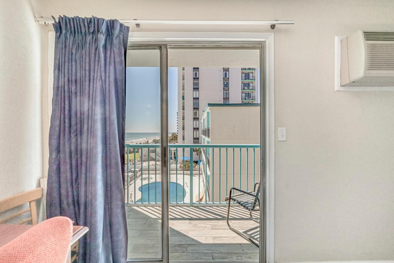 Southern Breeze Ocean Front Hotel 默特尔比奇 外观 照片