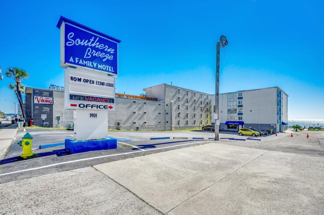 Southern Breeze Ocean Front Hotel 默特尔比奇 外观 照片